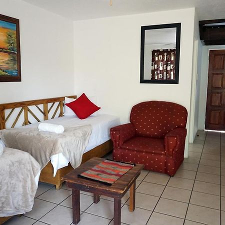 Sheba Rock Guesthouse Mbombela Екстер'єр фото