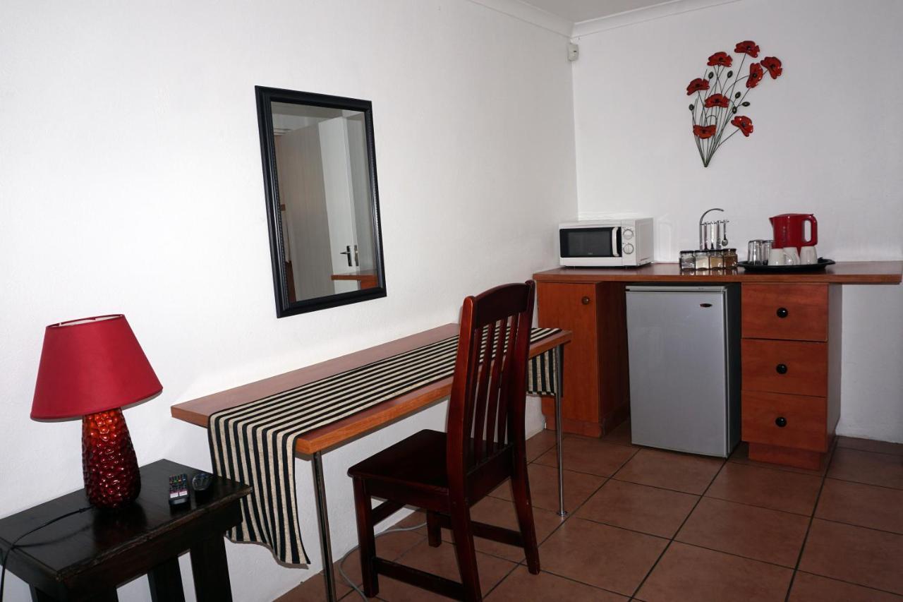 Sheba Rock Guesthouse Mbombela Екстер'єр фото